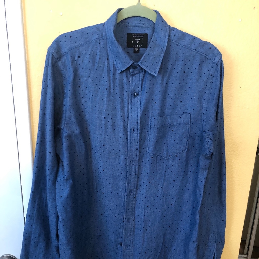 GUESS MEN'S MEDIUM LONG-SLEEVE BLUE DRESS SHIRT
